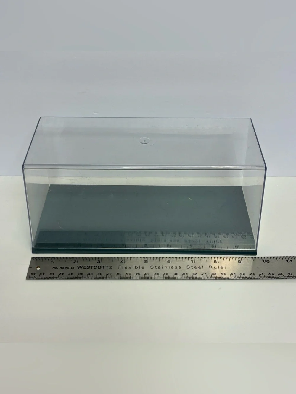 Revell Monogram NASCAR Acrylic Display Case Clear for Cars 1994 Vintage READ